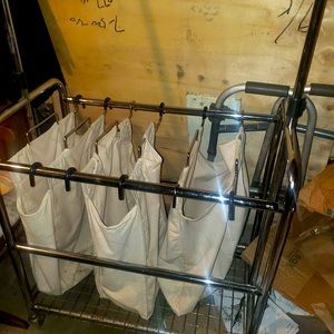 Laundry baskets/hanging rack